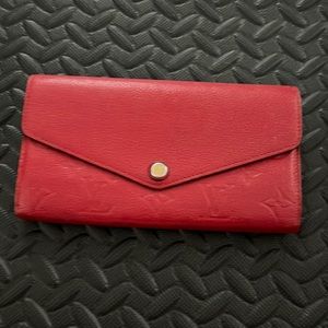 Red Louis Vuitton Sarah Wallet